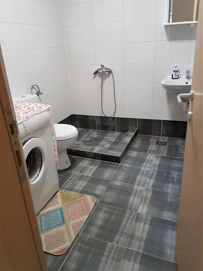 Regina'S Apartments Skopje Esterno foto